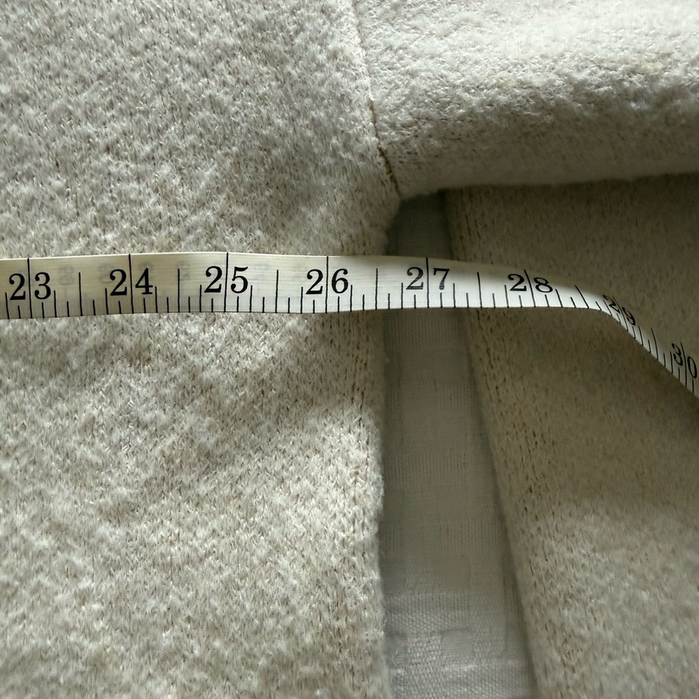 Elegant Mountain Landscape Sweater - Picture 6 of 7